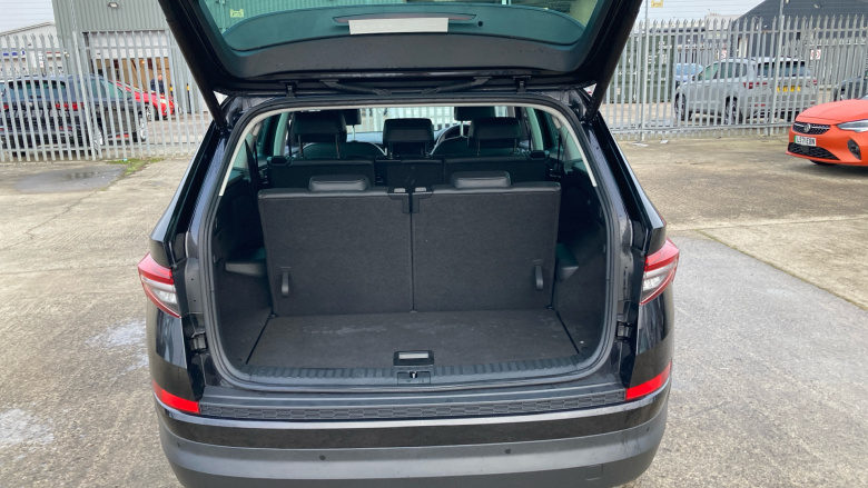 Skoda Kodiaq 2.0 TDI 200 SE L Executive 4x4 5dr DSG [7 Seat] Diesel Estate